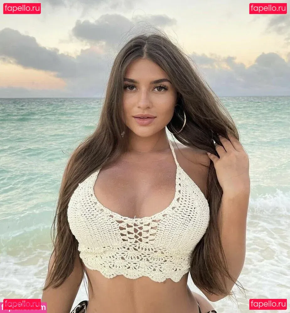 valeriya_bearwolf Onlyfans Photo Gallery 