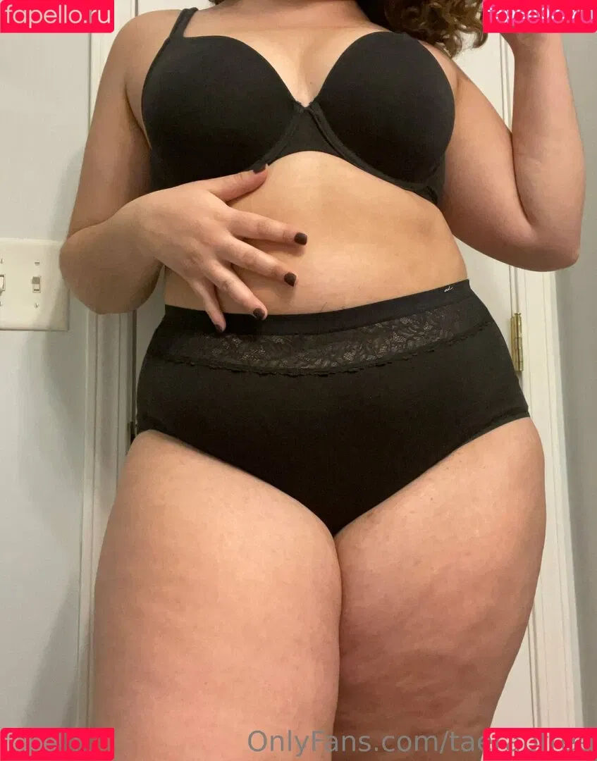 taerapfree Onlyfans Photo Gallery 