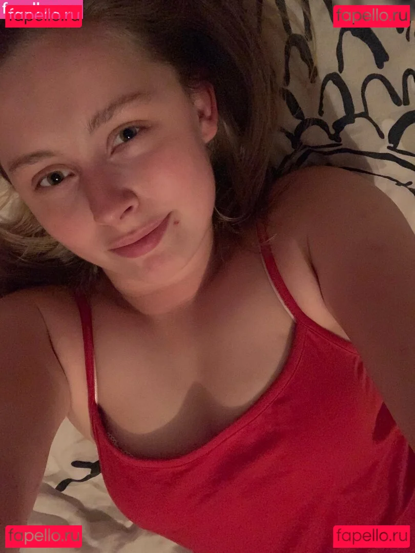 lauradenise98 Nude Onlyfans Photo 32