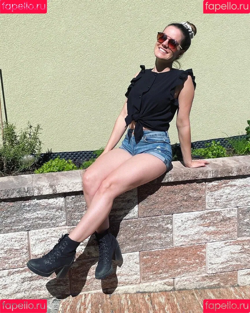 Katharina Weiß Onlyfans Photo Gallery 