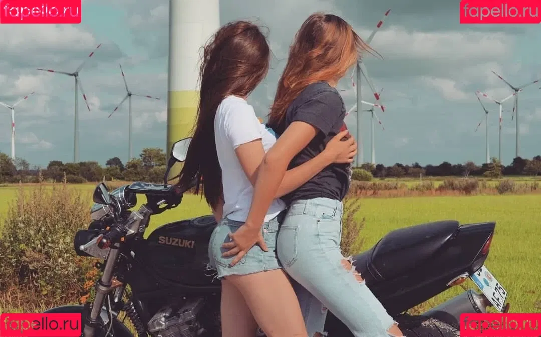 Affe auf Bike Onlyfans Photo Gallery 