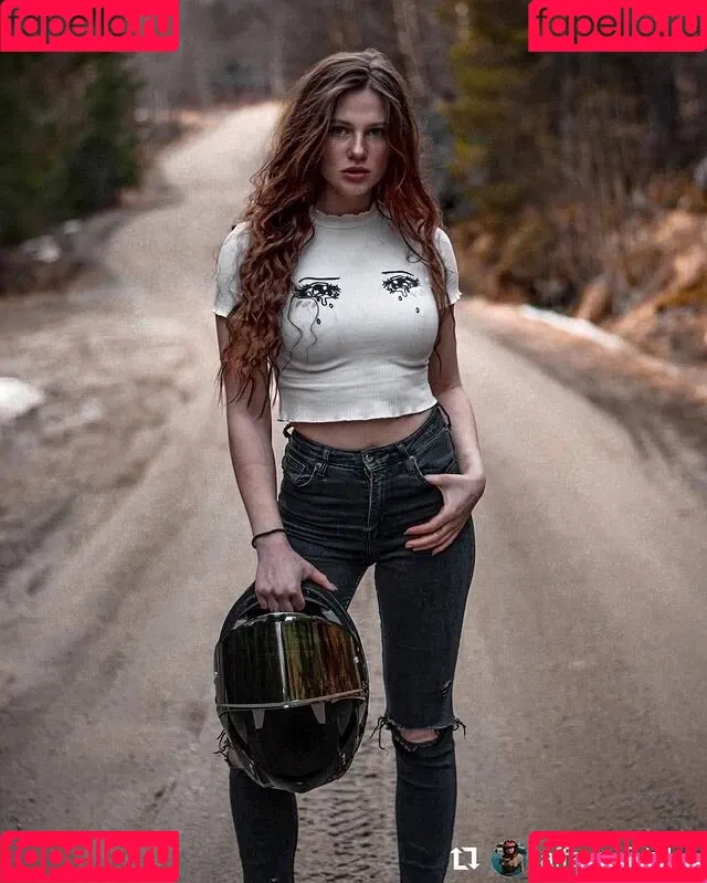 Affe auf Bike Onlyfans Photo Gallery 