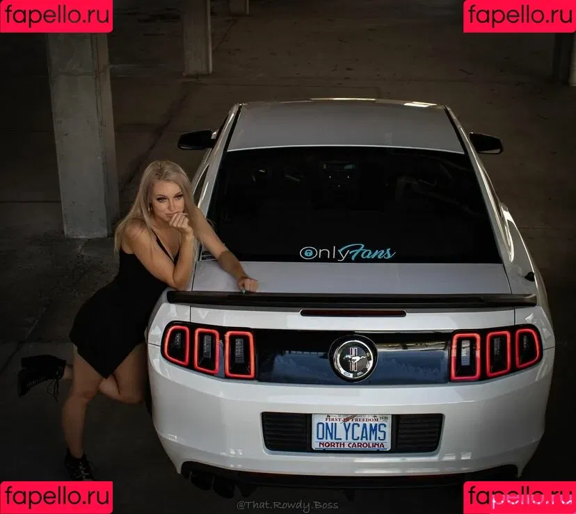 urebabe Onlyfans Photo Gallery 