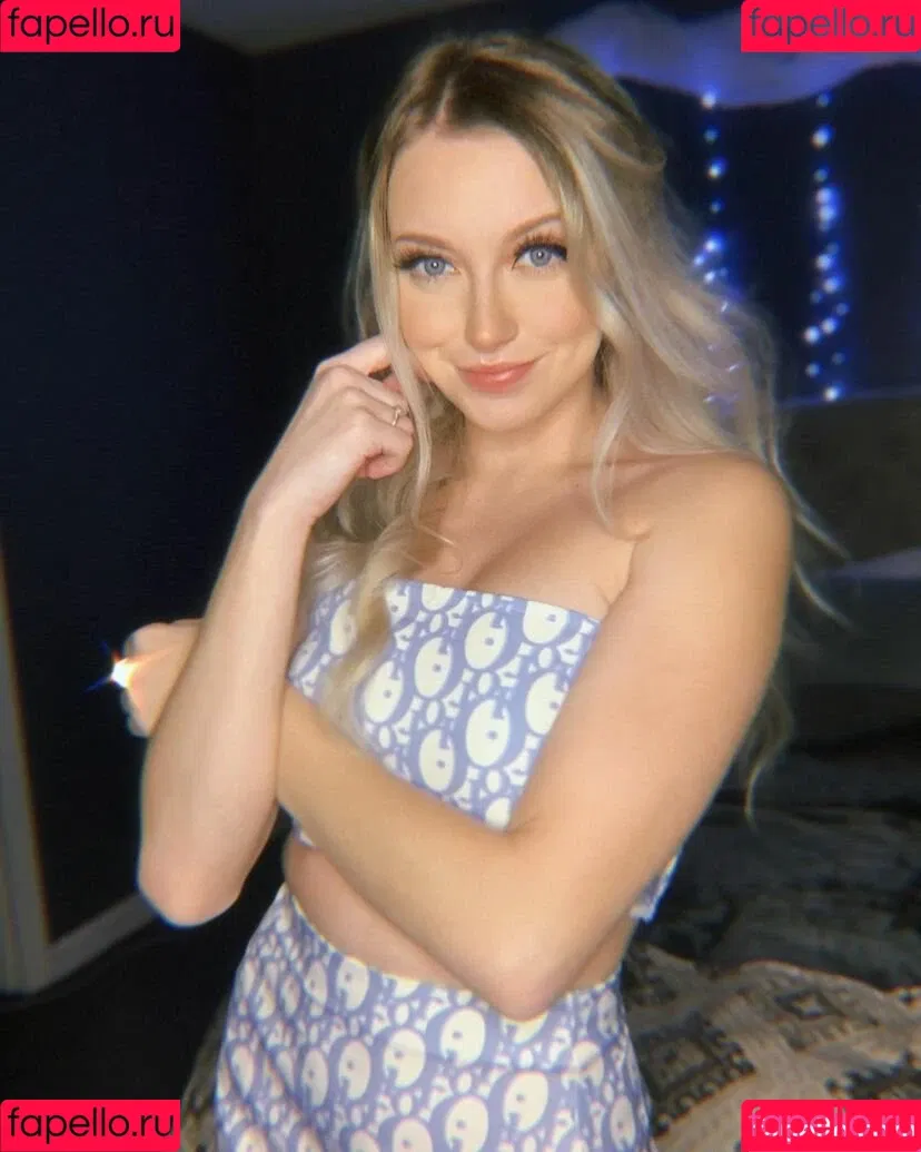 urebabe Onlyfans Photo Gallery 