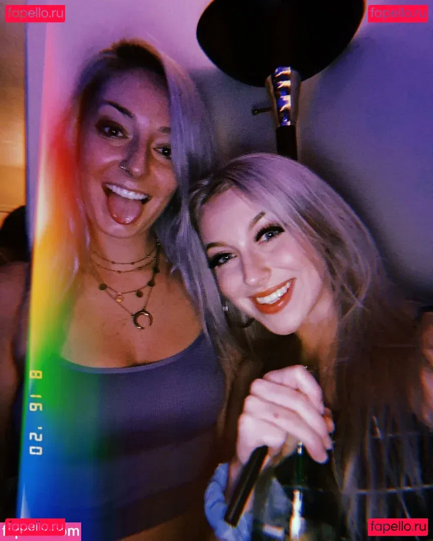 urebabe Onlyfans Photo Gallery 