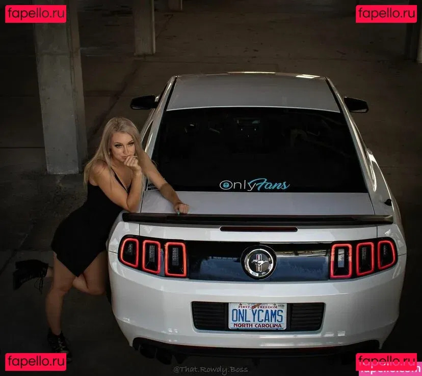 urebabe Onlyfans Photo Gallery 