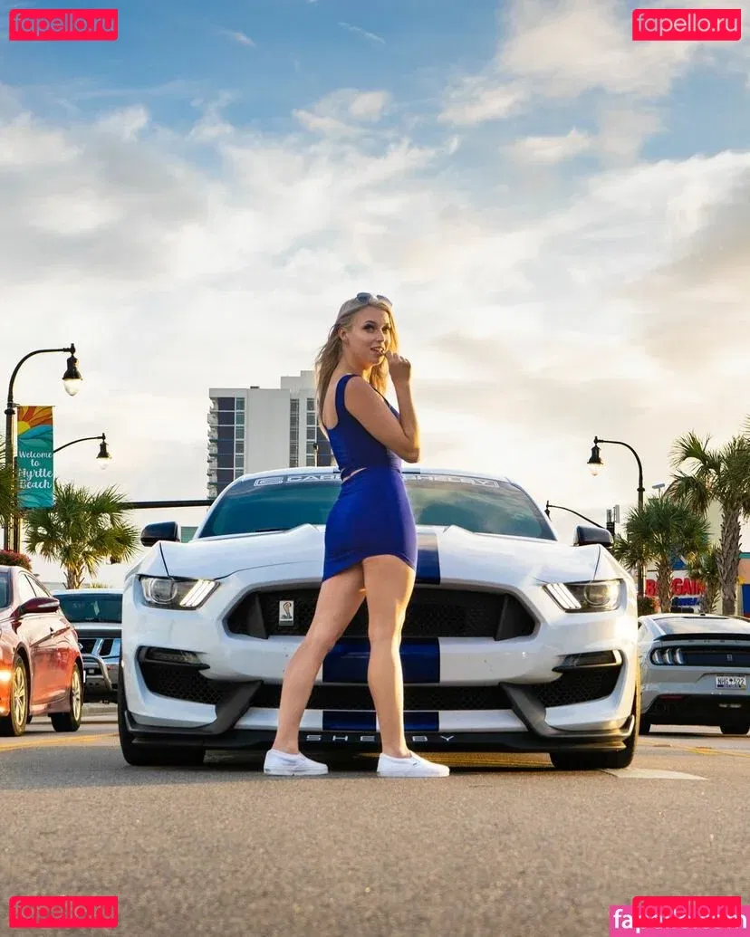 urebabe Onlyfans Photo Gallery 