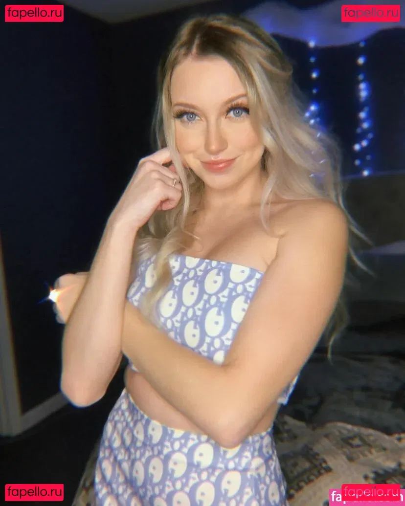 urebabe Onlyfans Photo Gallery 