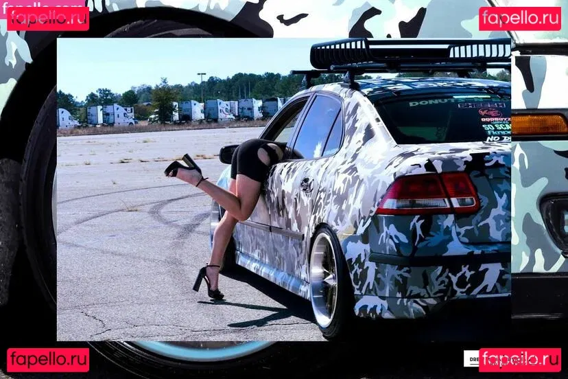 urebabe Onlyfans Photo Gallery 