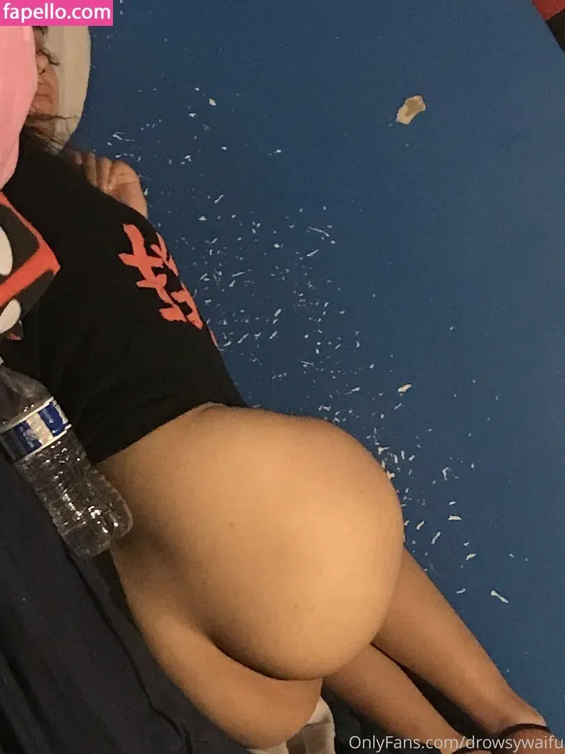 drowsywaifu Onlyfans Photo Gallery 