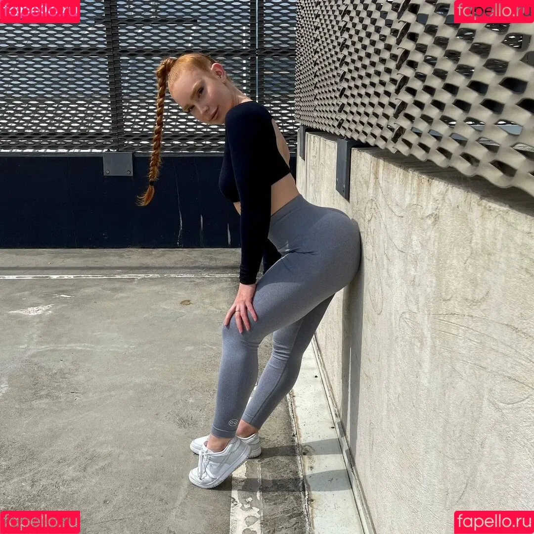 Amber J Smith Onlyfans Photo Gallery 