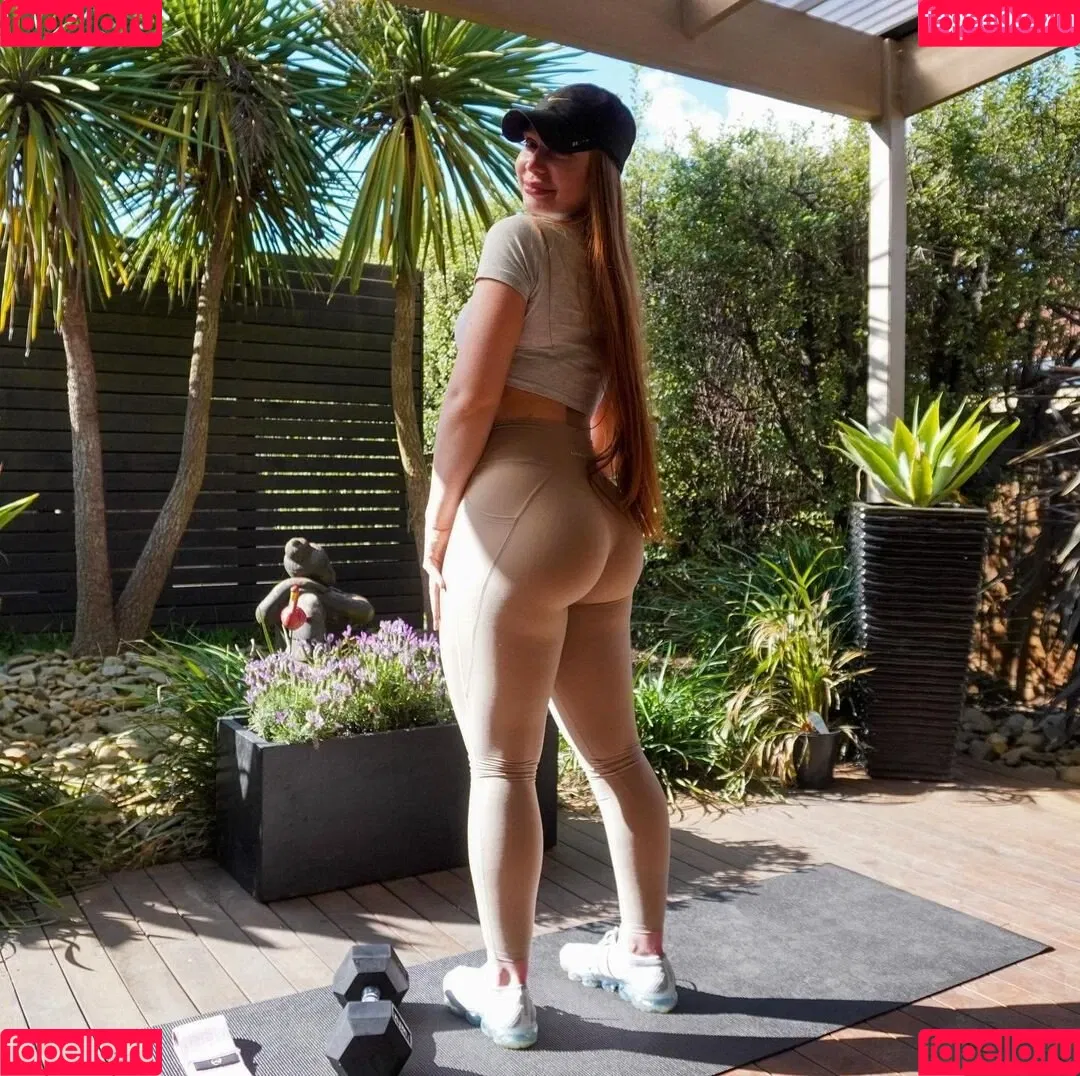 Amber J Smith Onlyfans Photo Gallery 