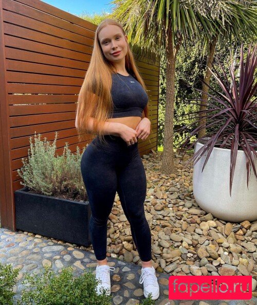 Amber J Smith Nude Onlyfans Photo 27