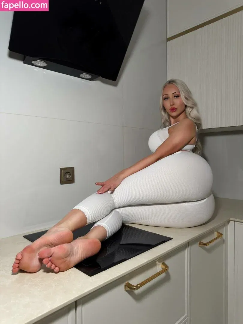 Maria Rudenok Onlyfans Photo Gallery 