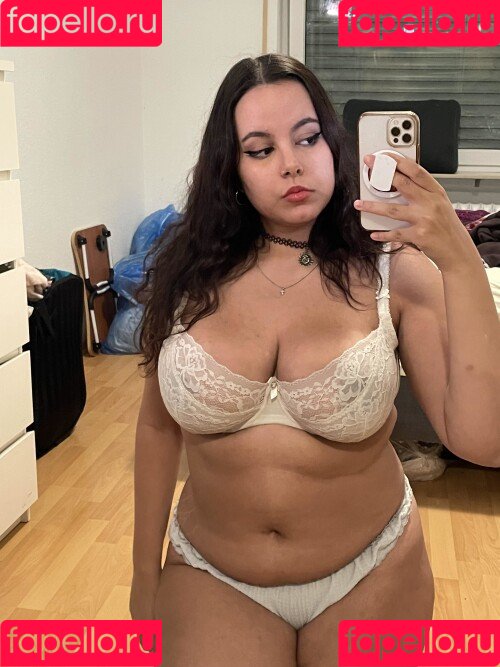 Peachyara Onlyfans Photo Gallery 