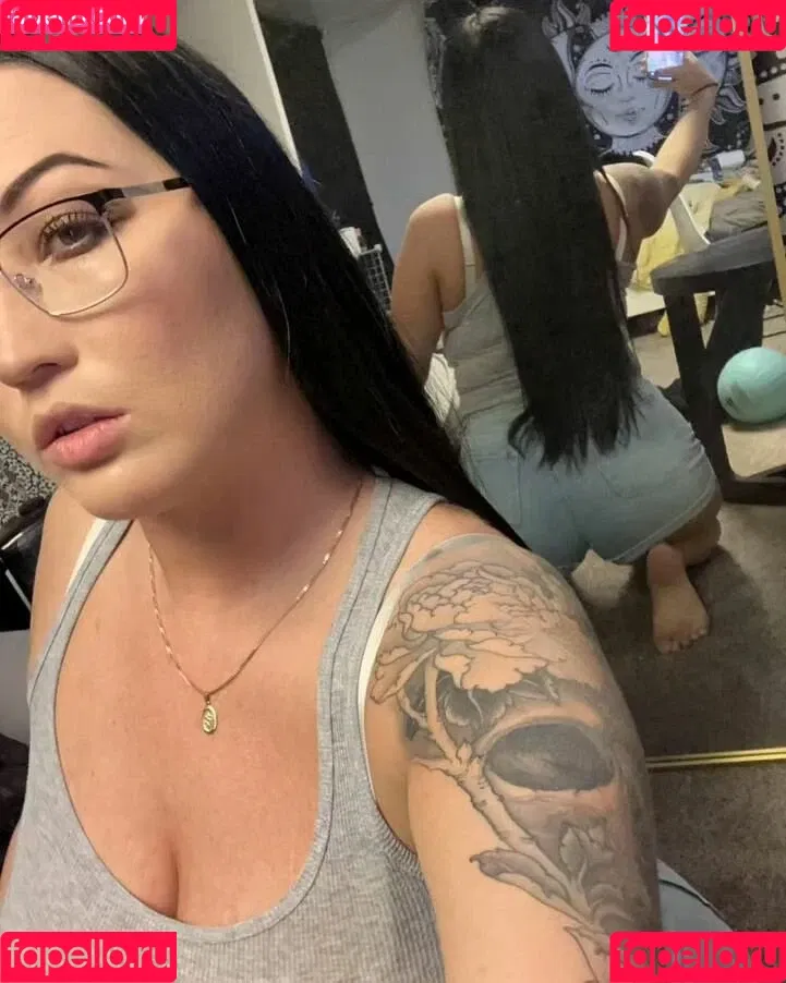 Hot4Holly Onlyfans Photo Gallery 
