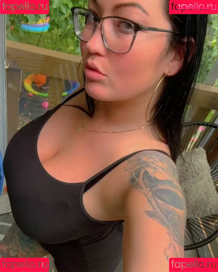 Hot4Holly Onlyfans Photo Gallery 