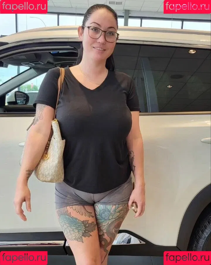 Hot4Holly Onlyfans Photo Gallery 