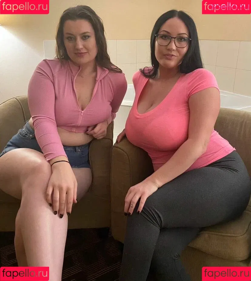 Hot4Holly Onlyfans Photo Gallery 