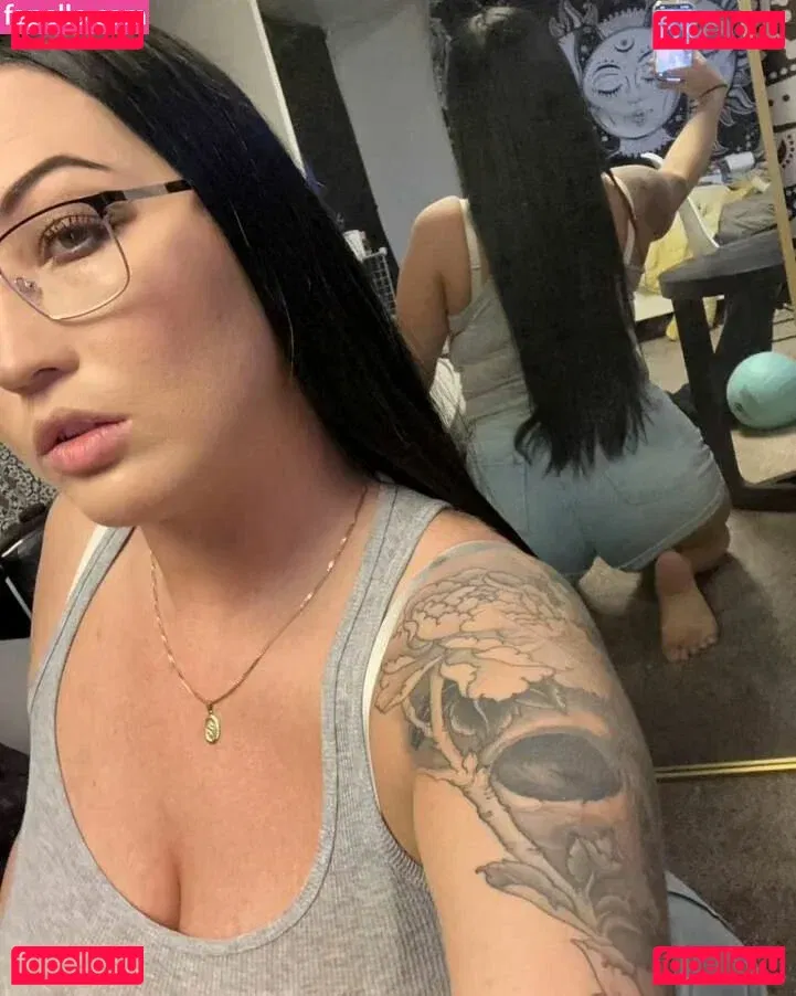 Hot4Holly Onlyfans Photo Gallery 