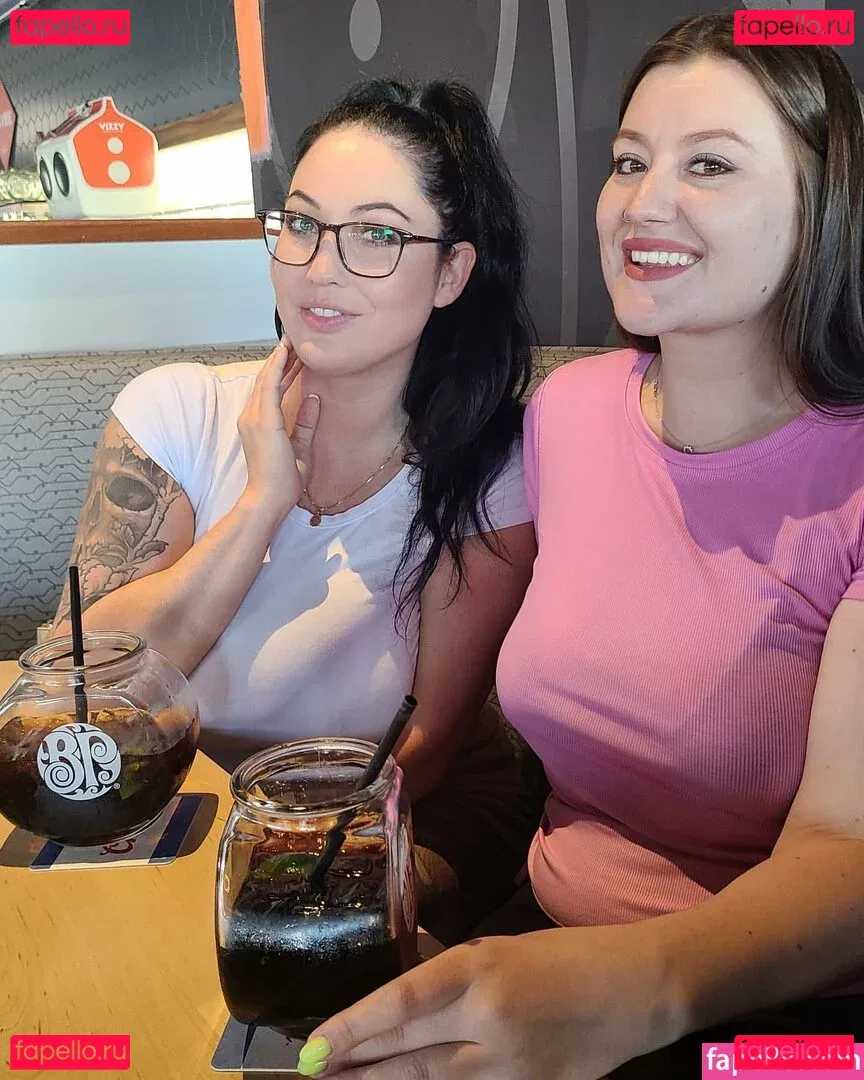 Hot4Holly Onlyfans Photo Gallery 