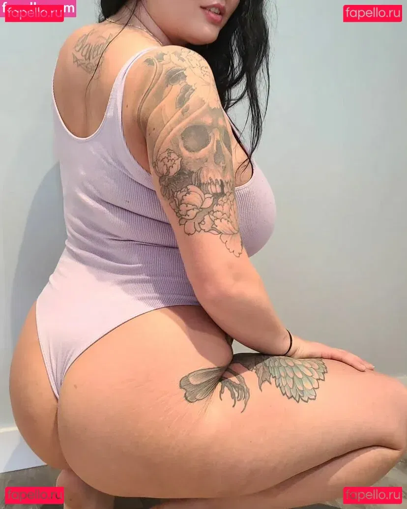 Hot4Holly Onlyfans Photo Gallery 