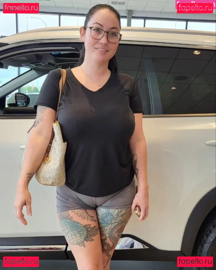 Hot4Holly Onlyfans Photo Gallery 