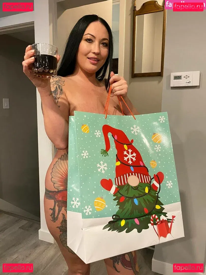 Hot4Holly Onlyfans Photo Gallery 