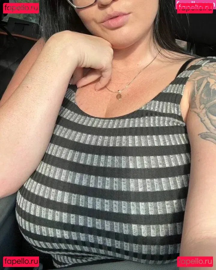 Hot4Holly Onlyfans Photo Gallery 