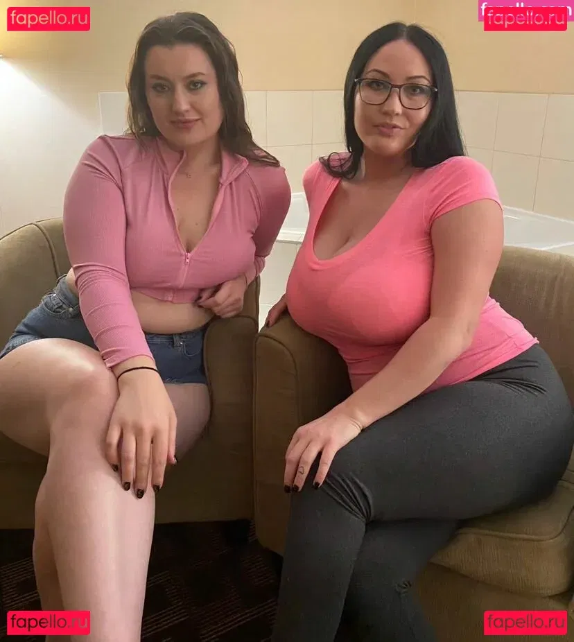 Hot4Holly Onlyfans Photo Gallery 