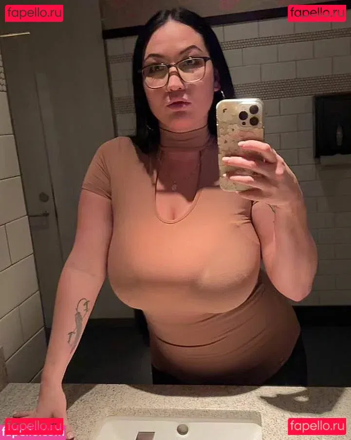 Hot4Holly Onlyfans Photo Gallery 