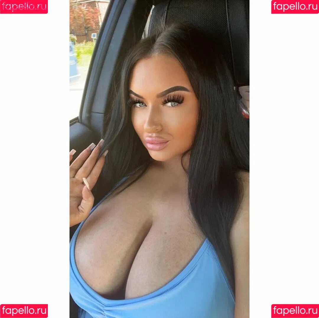 SofyDenton Onlyfans Photo Gallery 