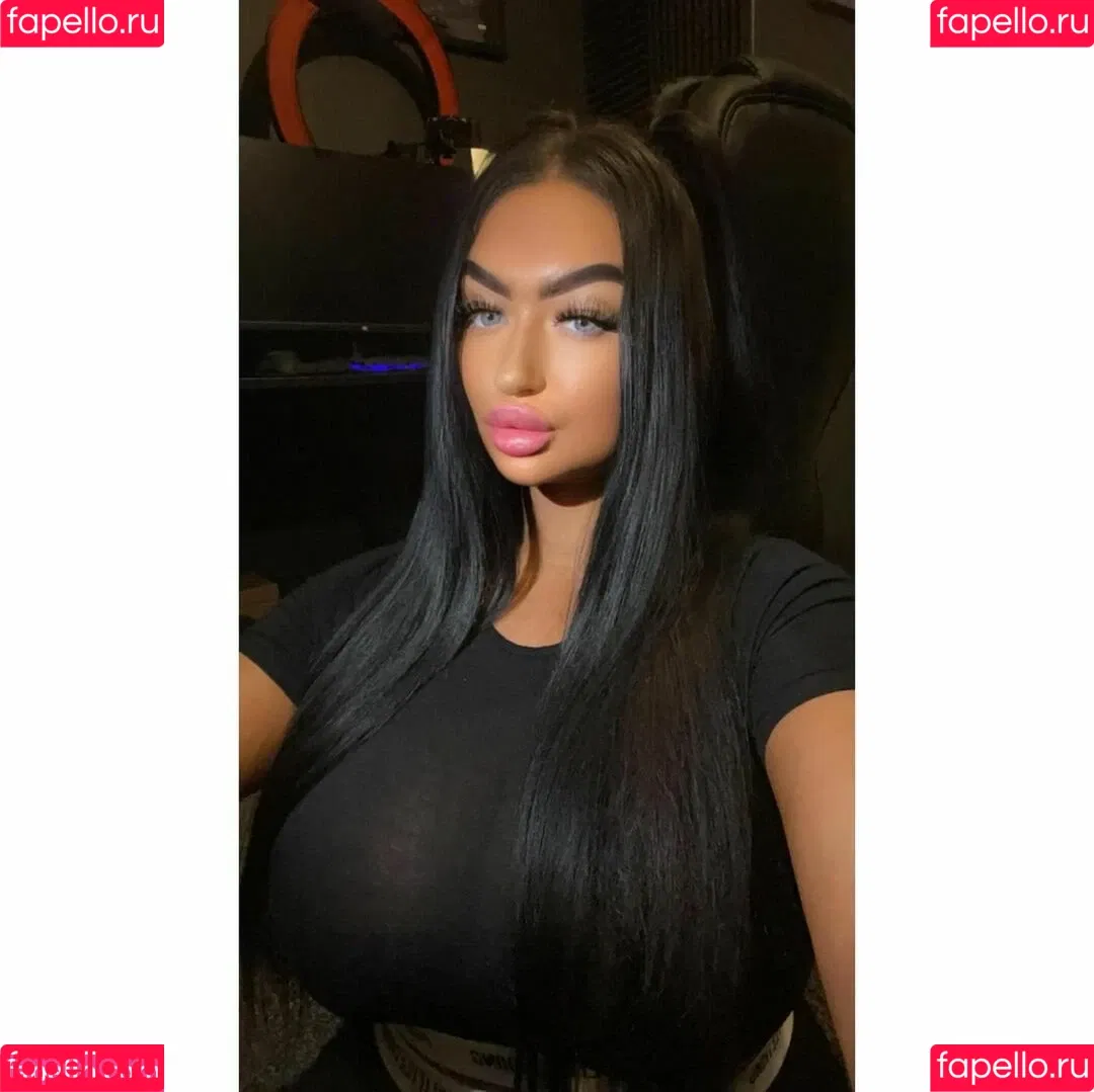 SofyDenton Onlyfans Photo Gallery 