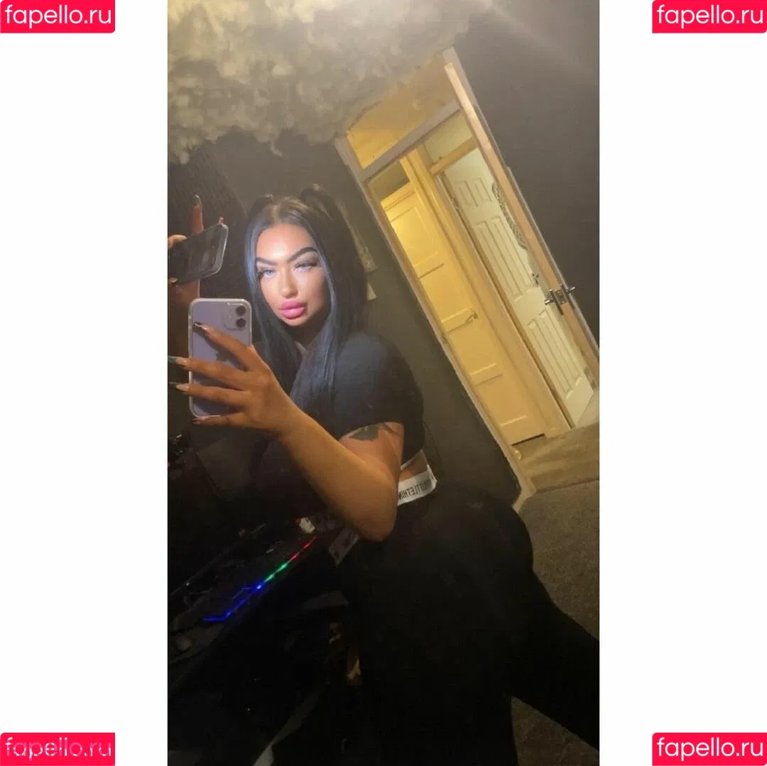 SofyDenton Onlyfans Photo Gallery 