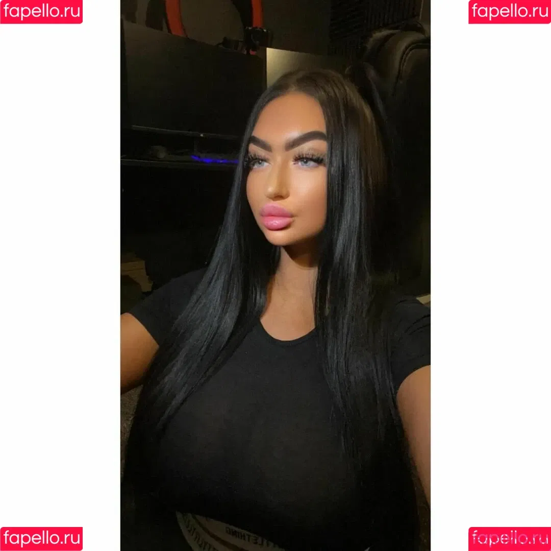 SofyDenton Onlyfans Photo Gallery 