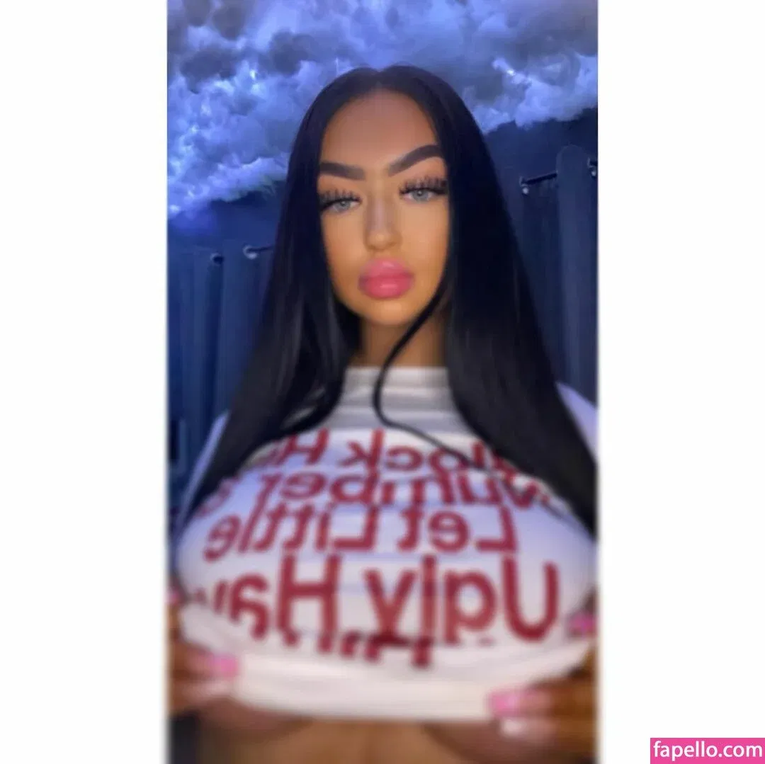 SofyDenton Onlyfans Photo Gallery 