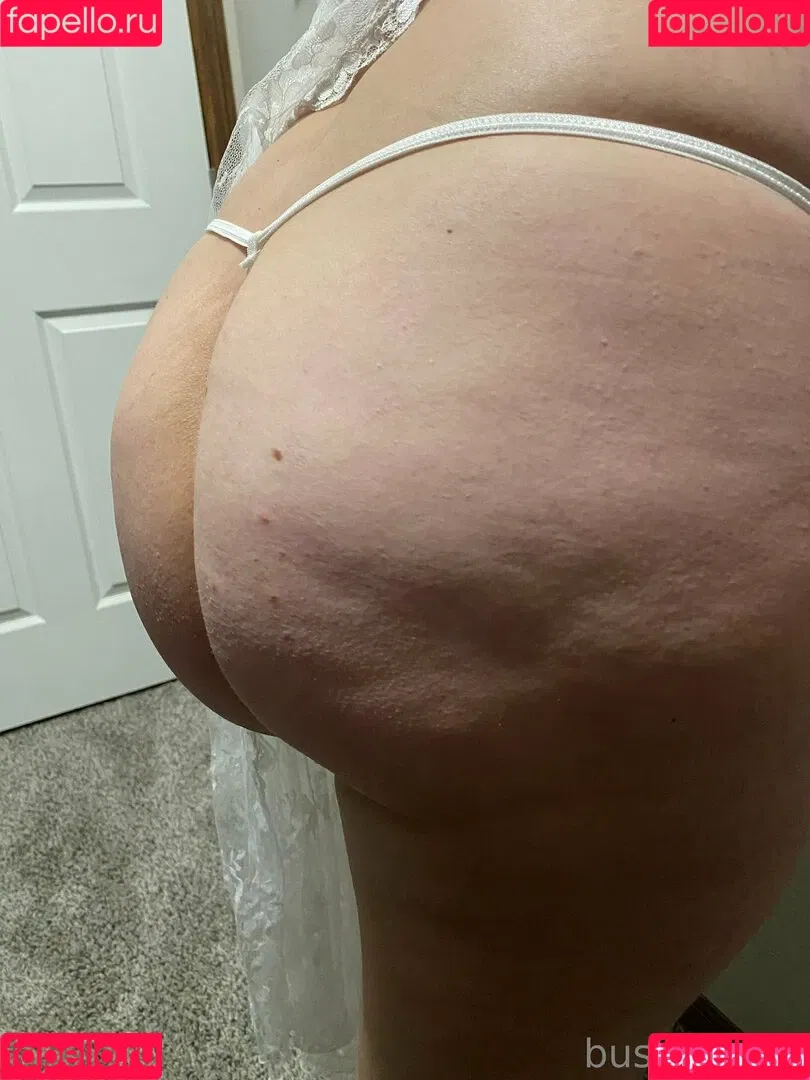 bustybecca92 Onlyfans Photo Gallery 
