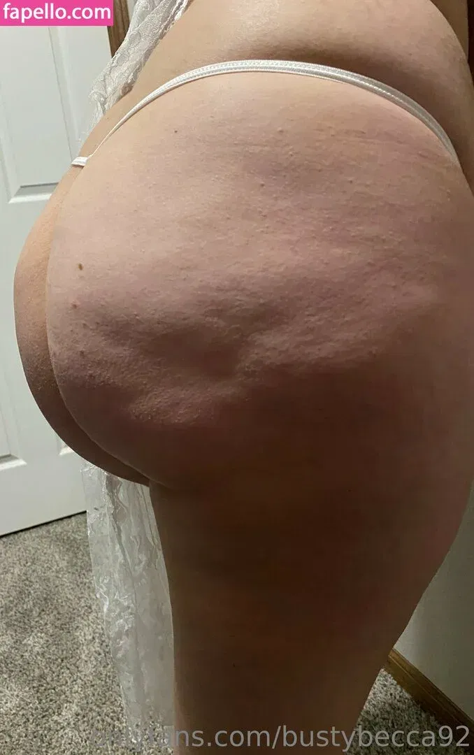 bustybecca92 Onlyfans Photo Gallery 