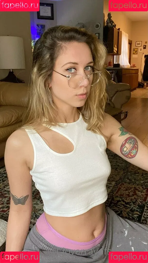 cloverrayofsunshine Onlyfans Photo Gallery 