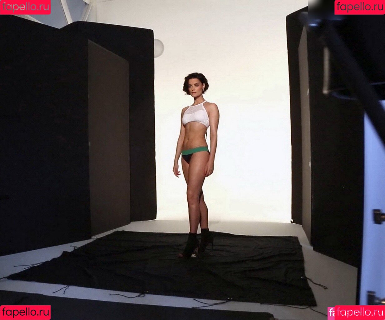 Jaimie Alexander Onlyfans Photo Gallery 