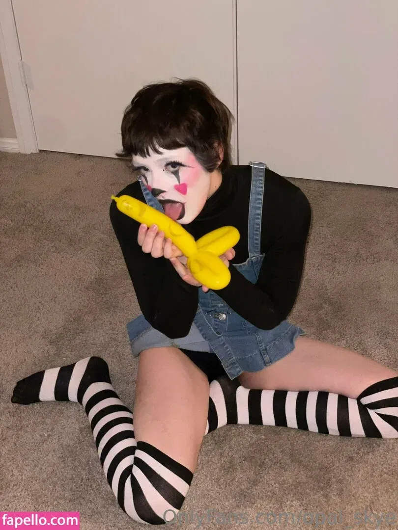 opal_skye Onlyfans Photo Gallery 