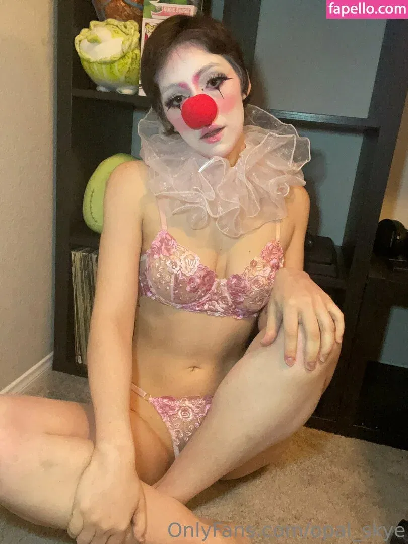 opal_skye Onlyfans Photo Gallery 