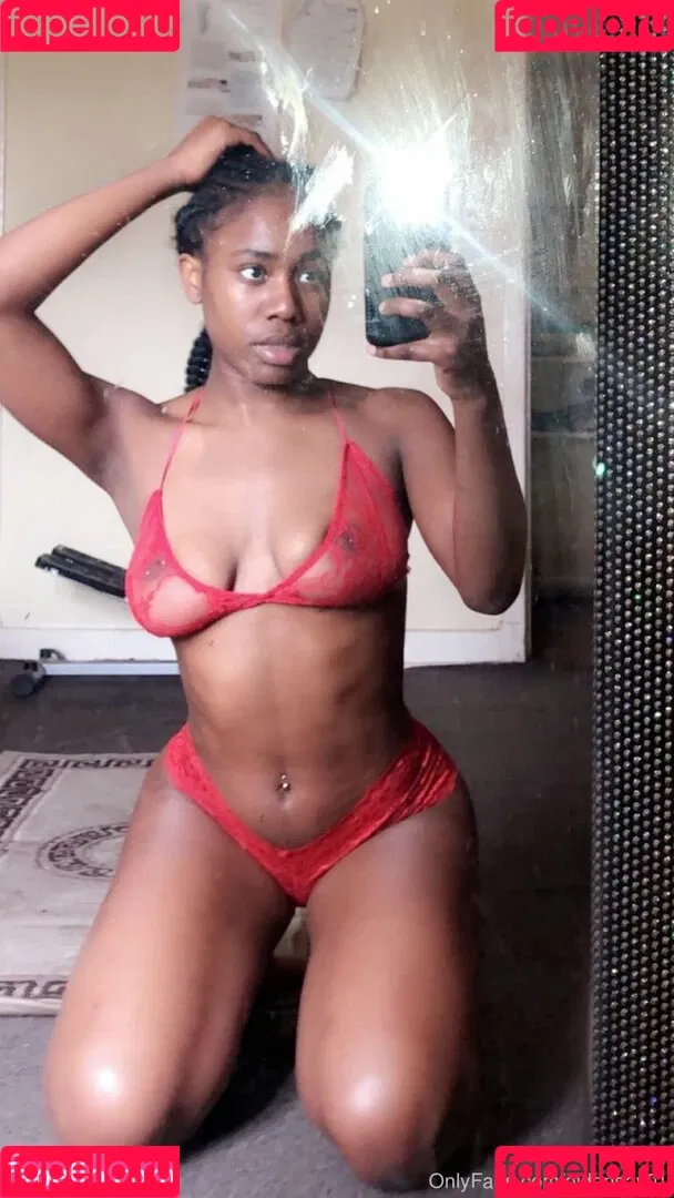 Oida Nsay Onlyfans Photo Gallery 