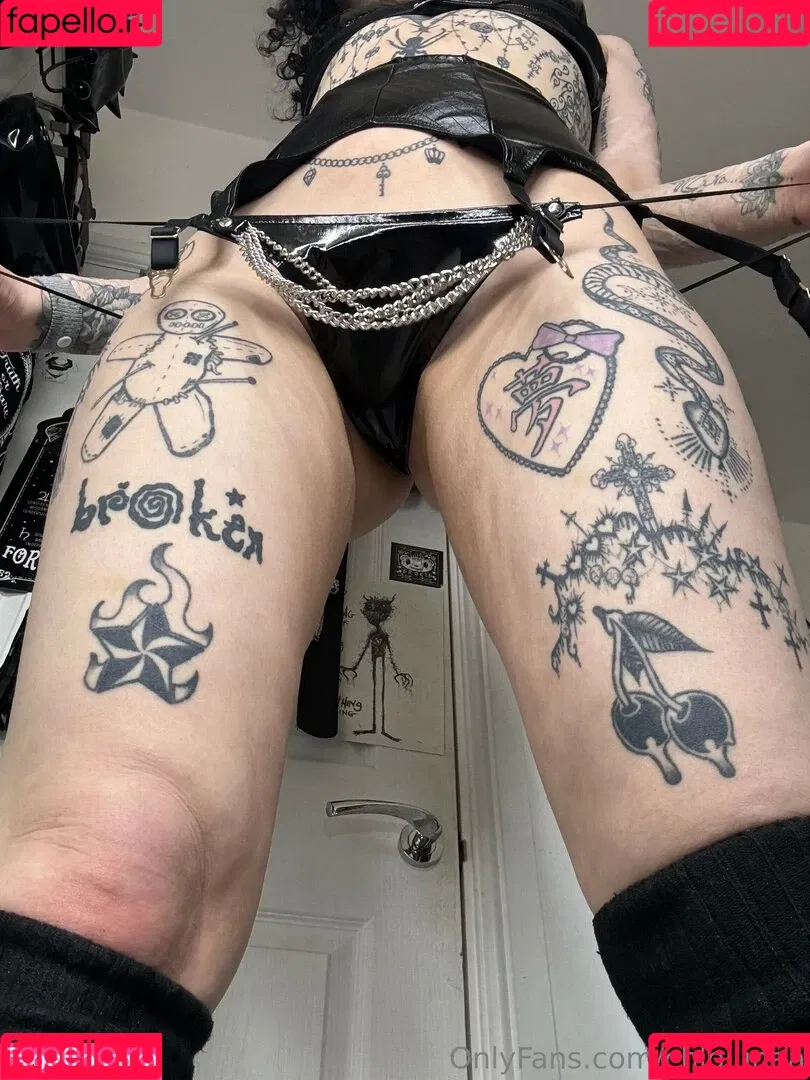 chlolunaa Onlyfans Photo Gallery 
