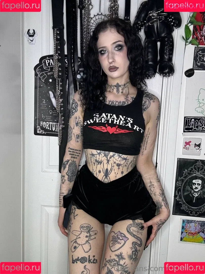 chlolunaa Onlyfans Photo Gallery 