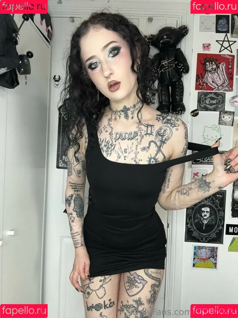 chlolunaa Onlyfans Photo Gallery 