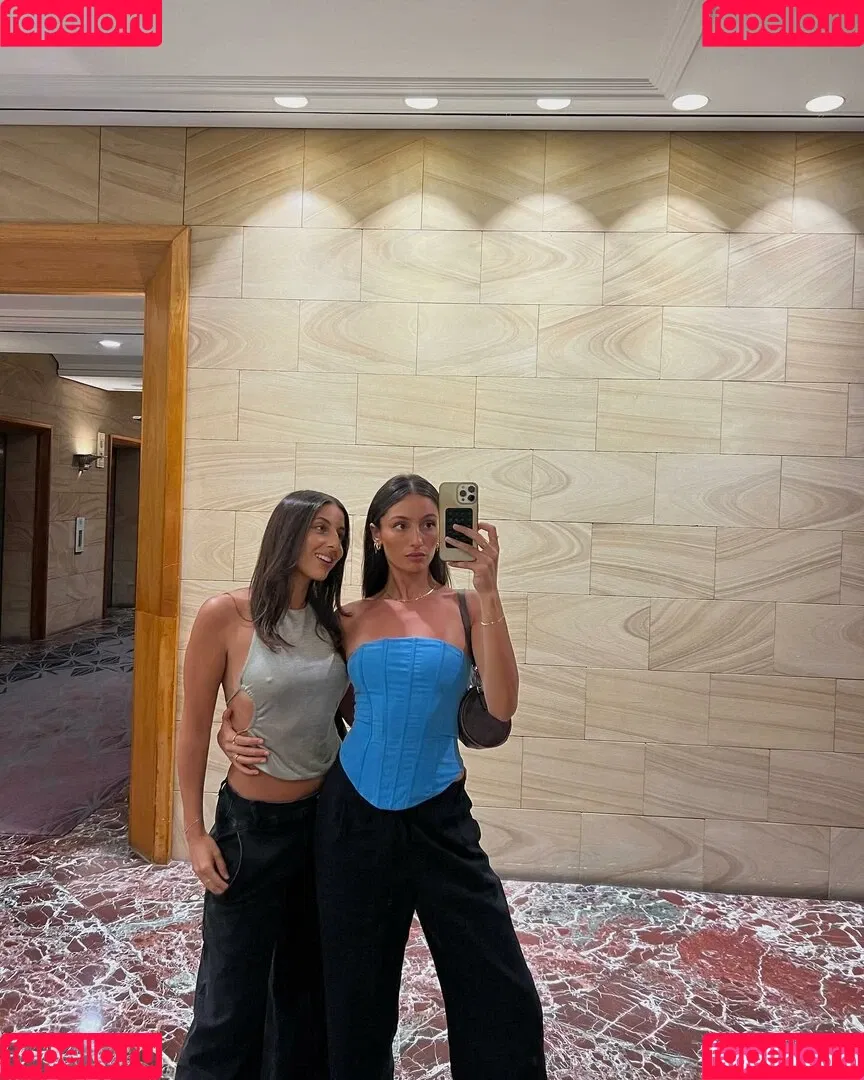 Phoebe Chakar Onlyfans Photo Gallery 