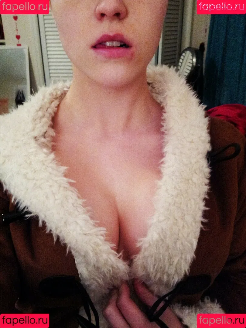 halochick94 Onlyfans Photo Gallery 