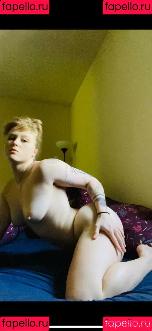 halochick94 Onlyfans Photo Gallery 