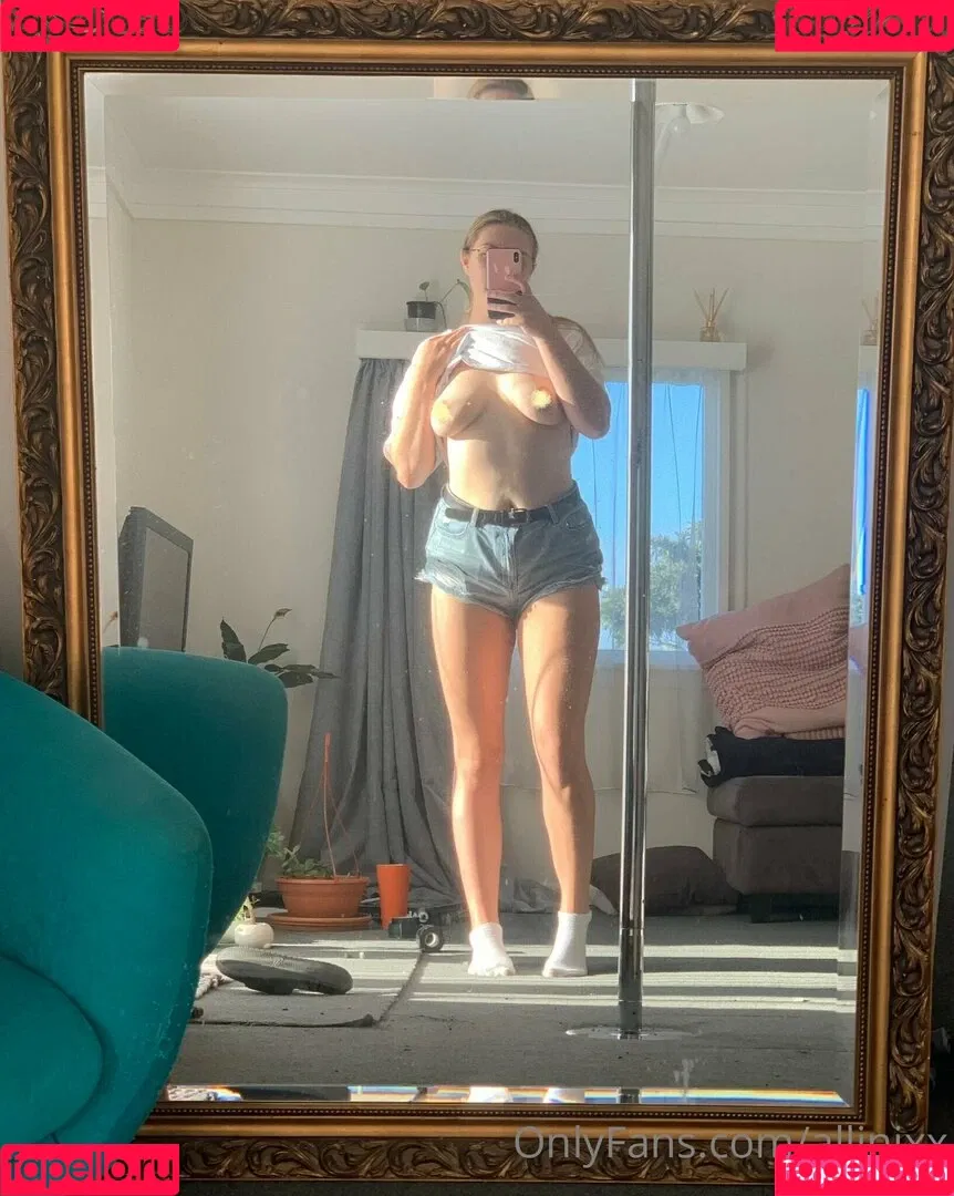 allinixx Onlyfans Photo Gallery 